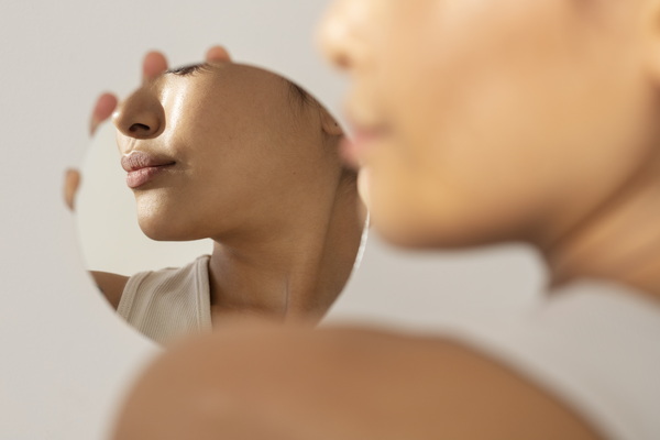 Láser Resurfacing: Rejuvenecimiento Facial Avanzado sin Cirugía